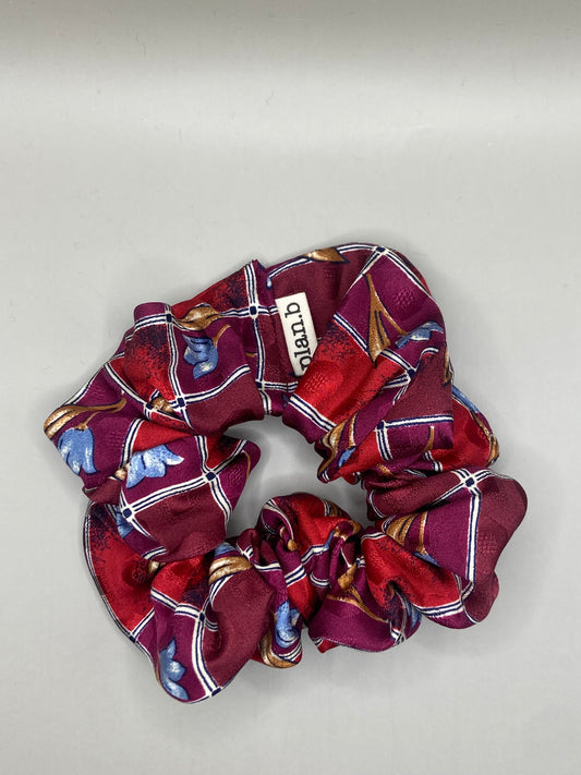 SCRUNCHIE