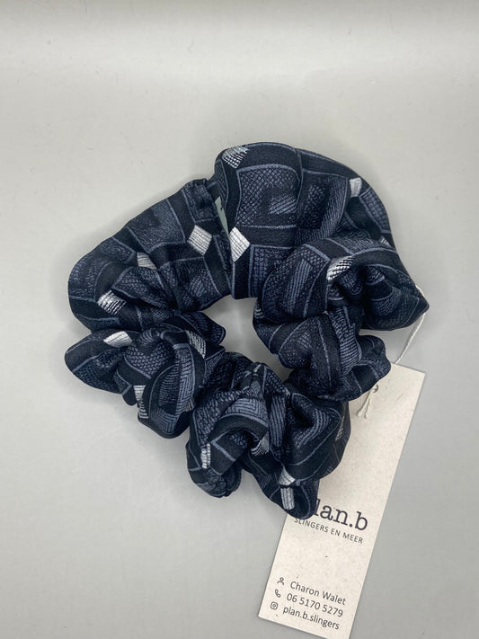 SCRUNCHIE