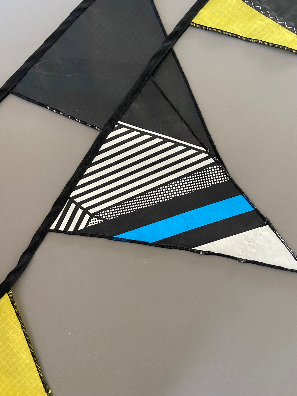 SLINGER kite