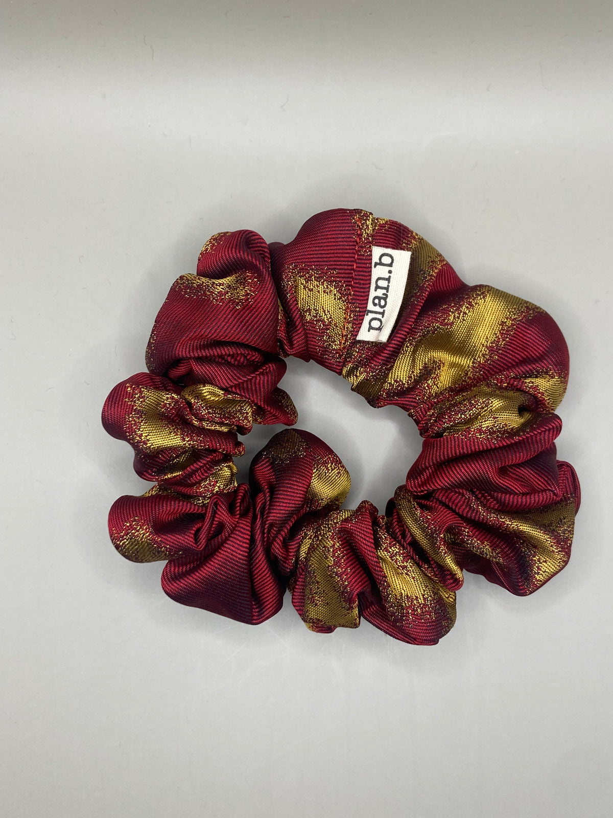 SCRUNCHIE