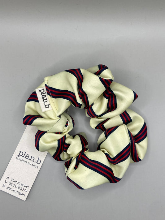 SCRUNCHIE