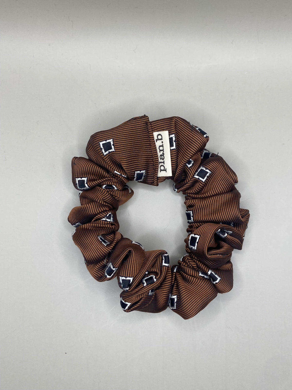 SCRUNCHIE