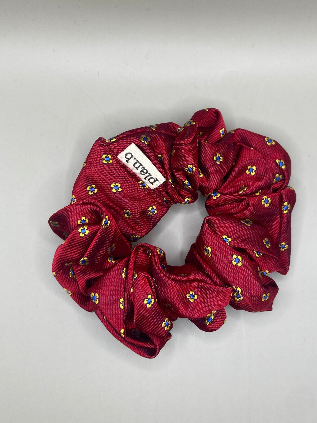 SCRUNCHIE