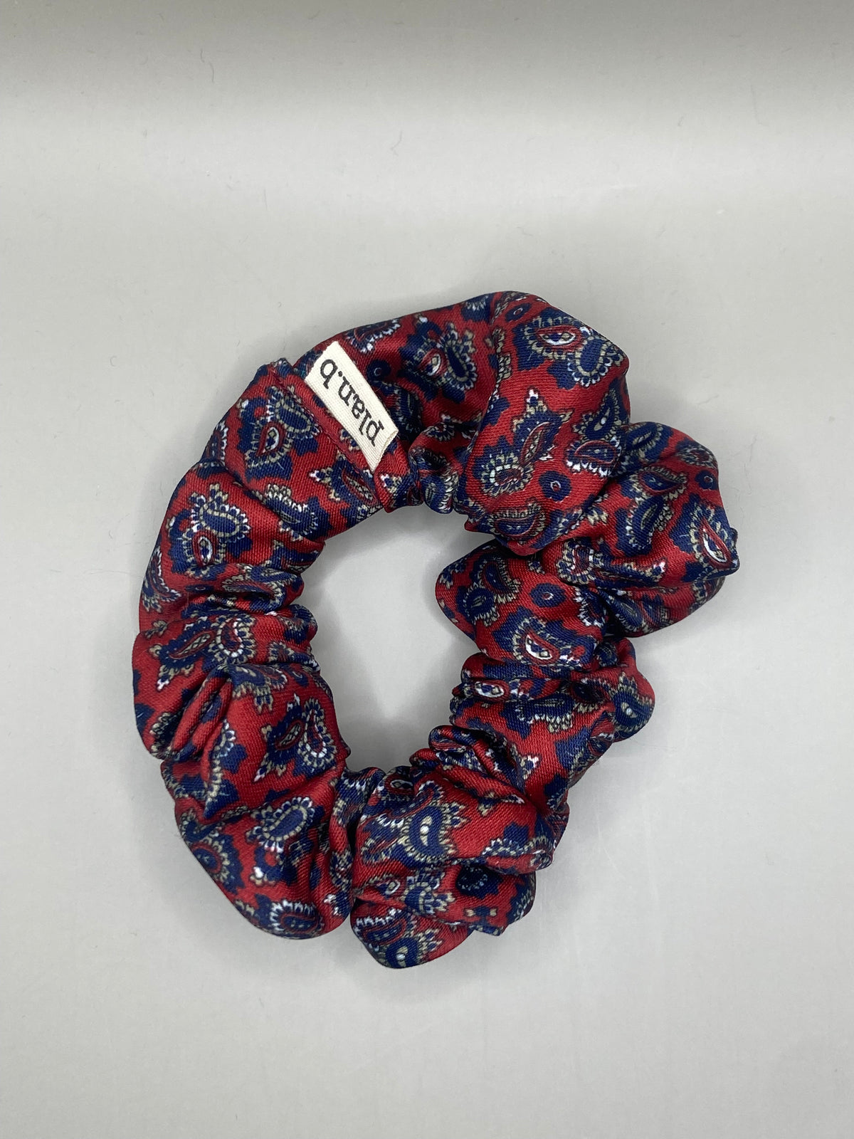 SCRUNCHIE
