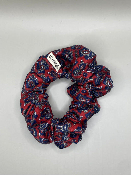 SCRUNCHIE