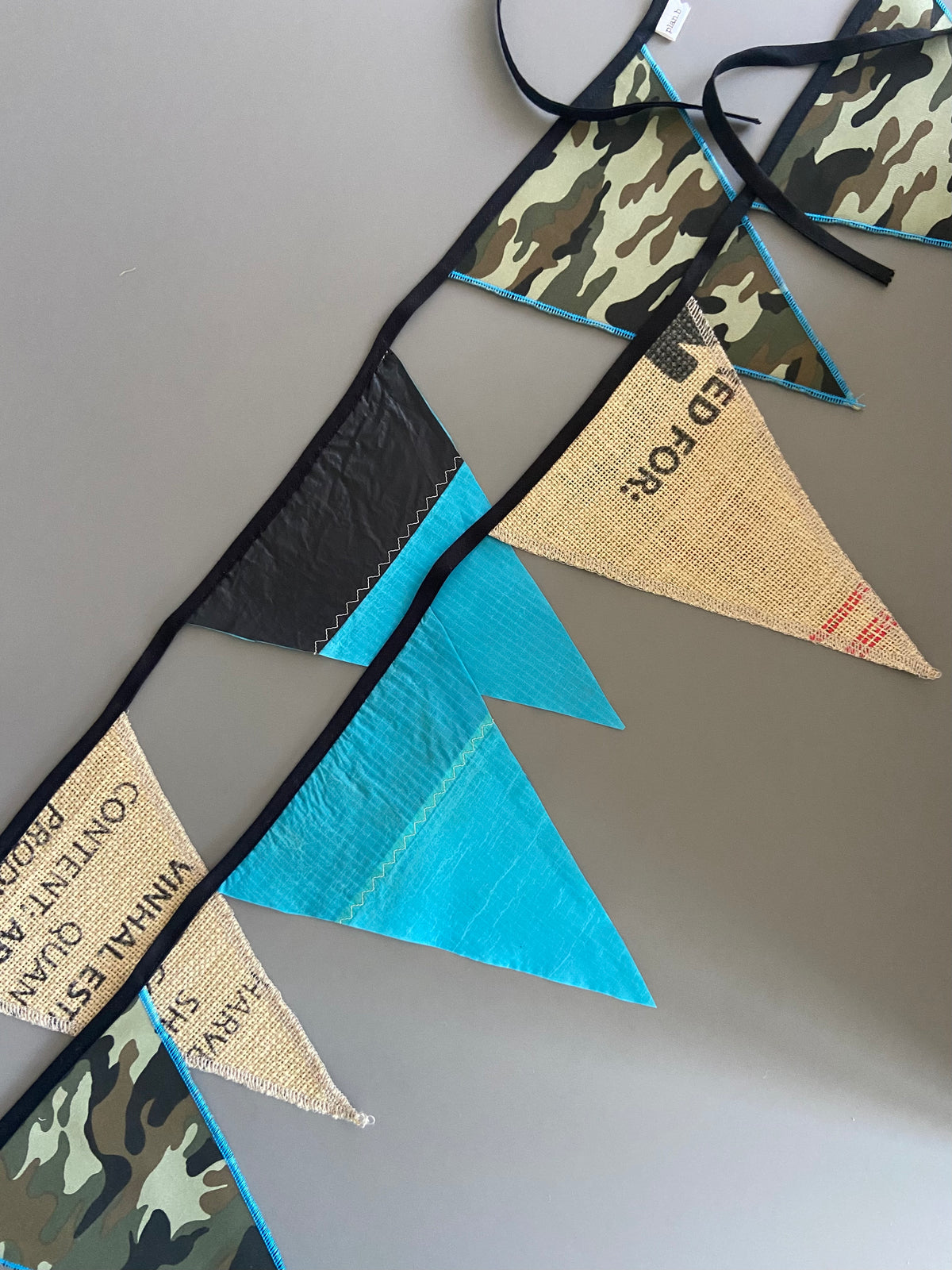 SLINGER koffie&kite&army