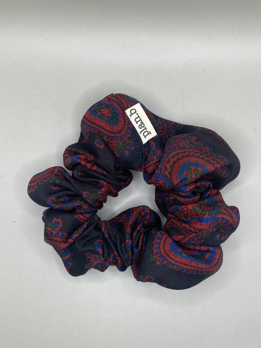 SCRUNCHIE