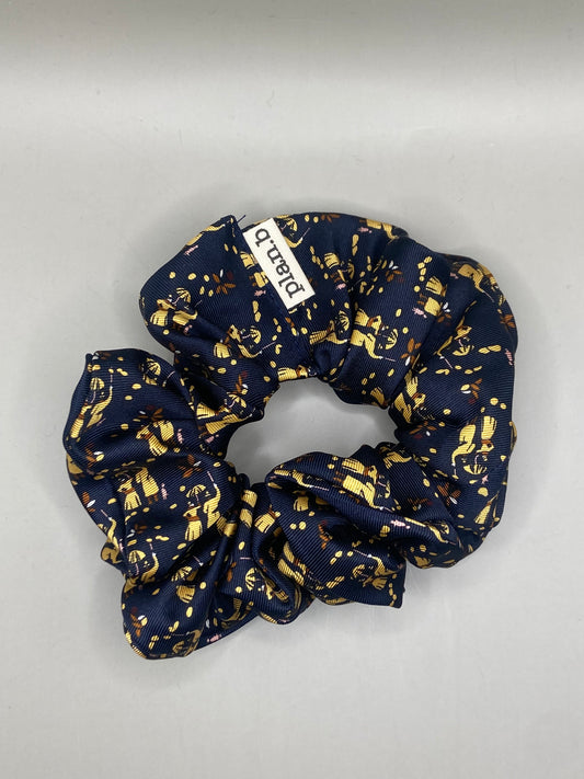 SCRUNCHIE
