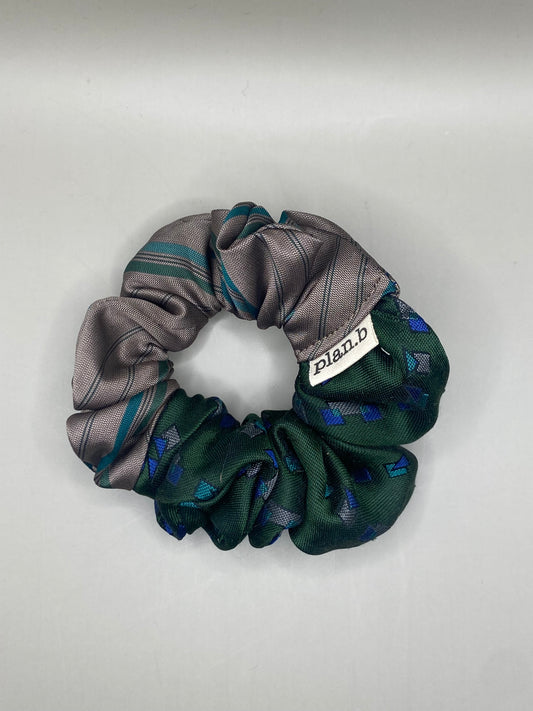SCRUNCHIE