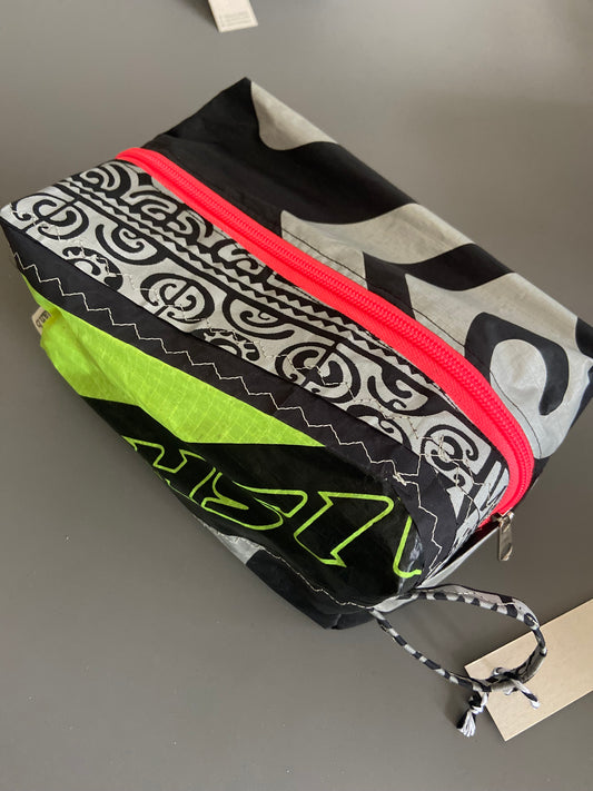 KITE - toilettas/ etui