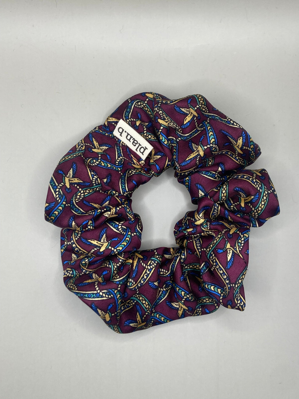 SCRUNCHIE