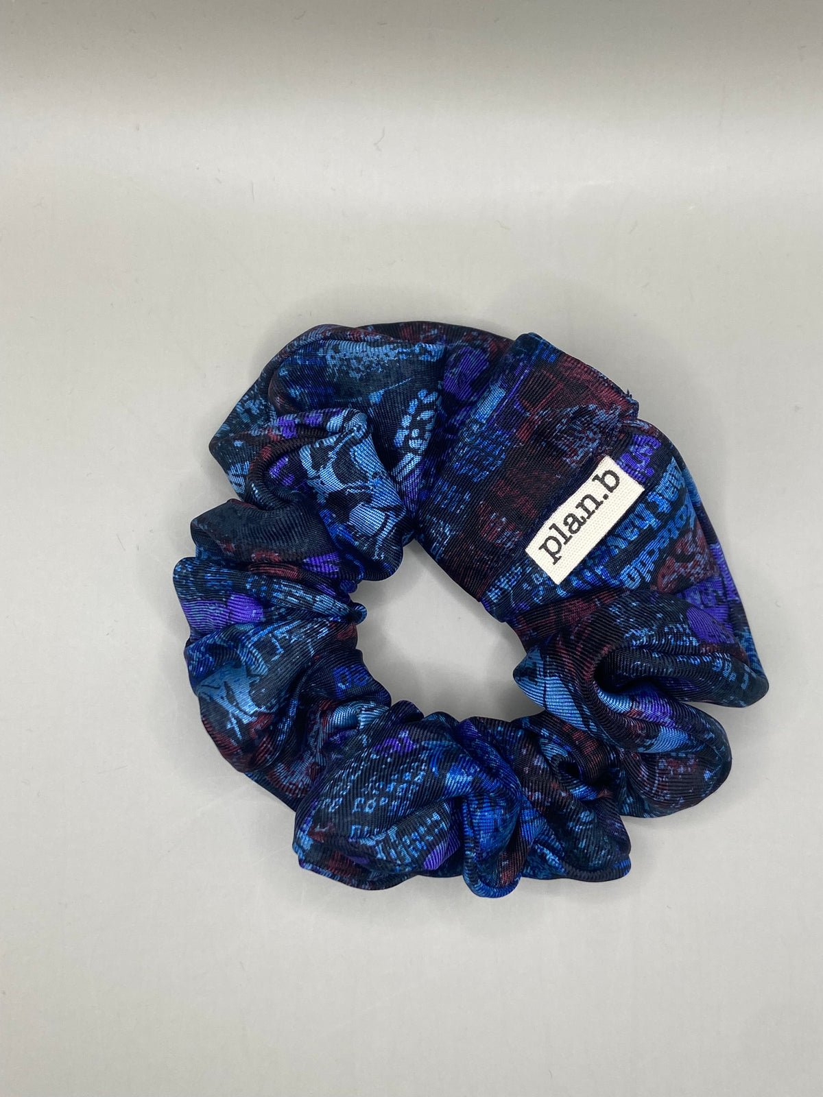 SCRUNCHIE