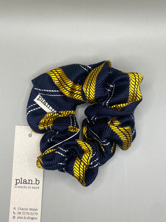 SCRUNCHIE