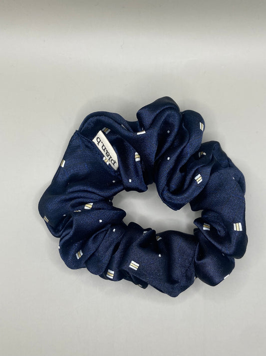 SCRUNCHIE